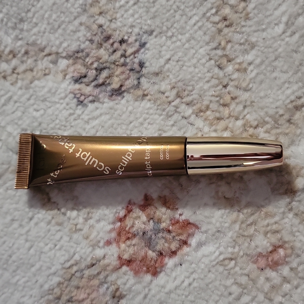 Brand new Tarte Sculpt Tape Contour